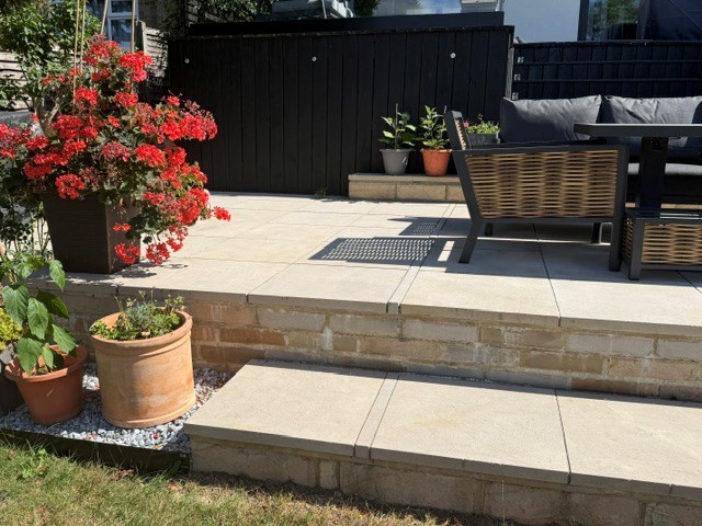 Private Residence Essex paving